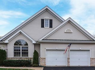 21 Jays Cor, Somerset, NJ 08873