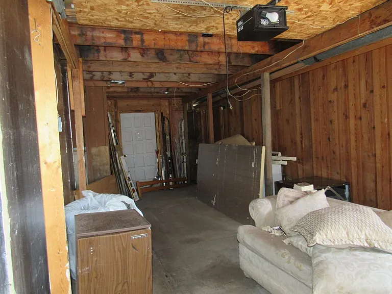 252 W Garnet Ave — Photo 19