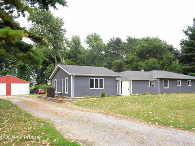 10130 Fergus Rd, Saint Charles, MI, 48655