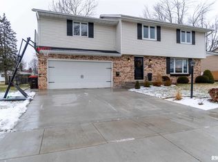 325 S Montana Ave, Morton, IL