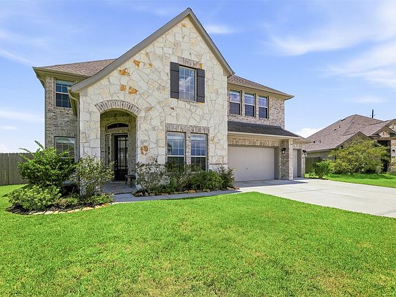 4th image of 9606 Pleasant Way