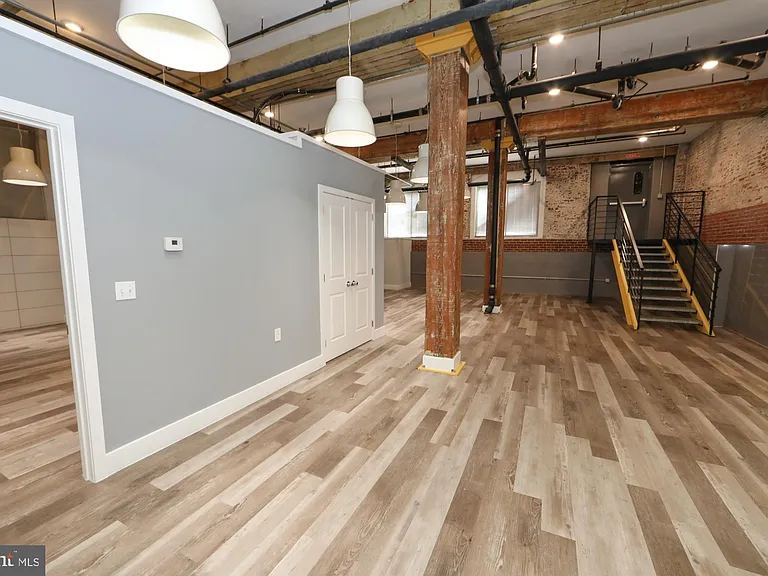 1822 E Glenwood Ave #101 — Photo 17