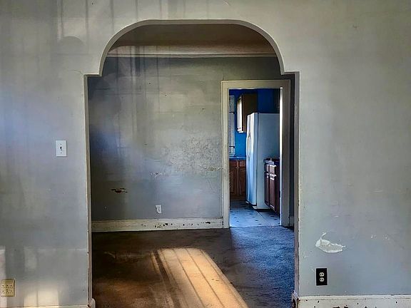 5th image of 9453 McKinney St