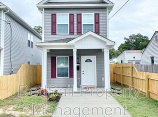 714 Ridgeway Ave, Hampton, VA 23661