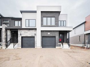 317 Bradshaw Dr, Perth East, ON N5A0C5