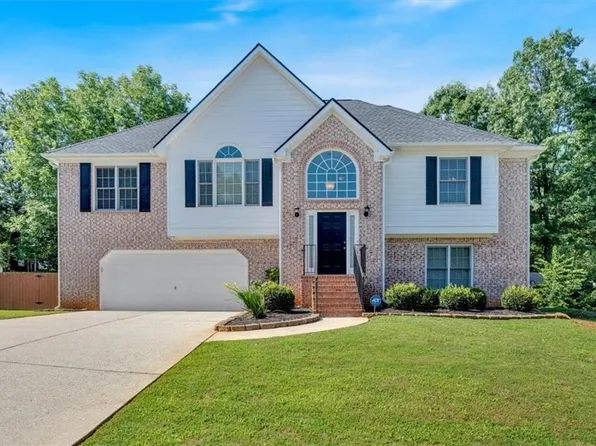 1331 Red Hill Rd, Marietta, GA 30008