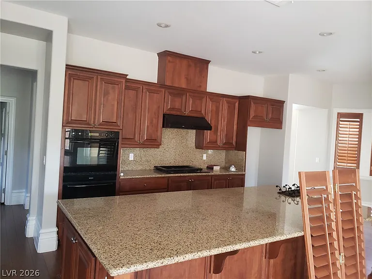 469 Via Palermo Dr — Photo 13