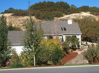 2119 E Oak Ln, Layton, UT 84040