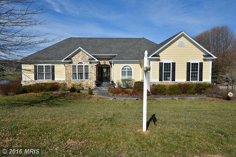 1st image of 8410 W Hildy Ct