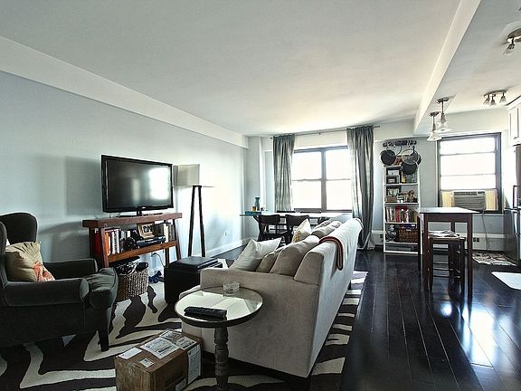 2nd image of 385 W 145th St #12C4
