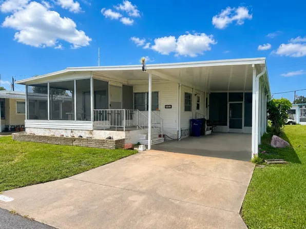 142 4th St W, Nokomis, FL 34275