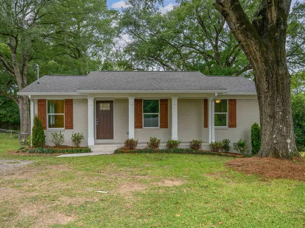 312 8th St SW, Alabaster, AL 35007