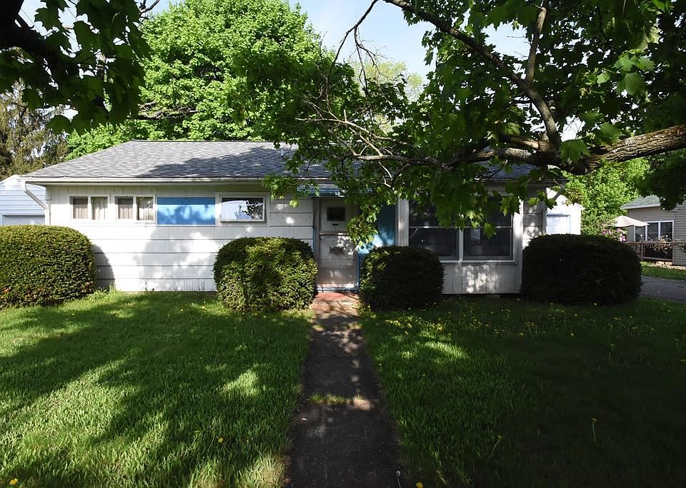 1st image of 108 Renwick Ln
