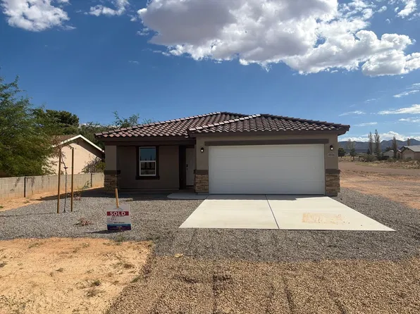 9858 N Whipple Drive, Kingman, AZ 86401