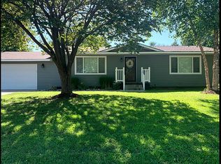 3303 Rowland St, Hutchinson, KS 67502