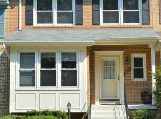 9004 Daum Ct, Springfield, VA 22153