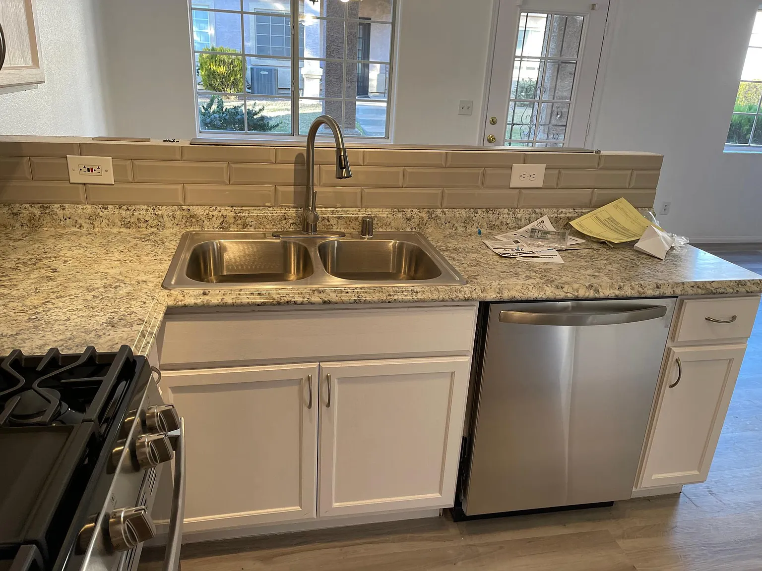 3 bed, 2.5 bath, 1250 sqft, $1,725 — Photo 4
