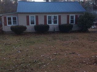 569 Halladay Ave W, Suffield, CT 06078