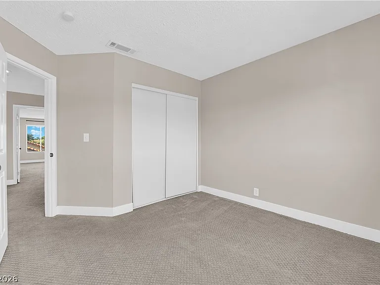 7727 Scoby Ct — Photo 32