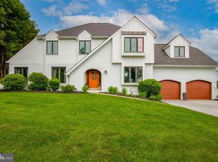 18 Tranquility Dr, Malvern, PA 19355