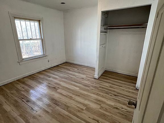 5th image of 822 N Marion Ave