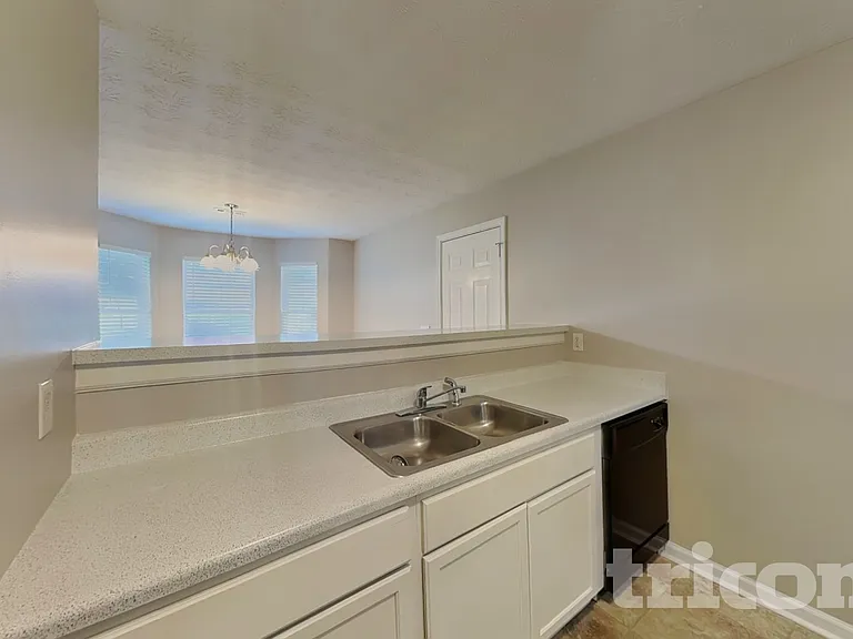 613 Everlasting Way — Photo 6
