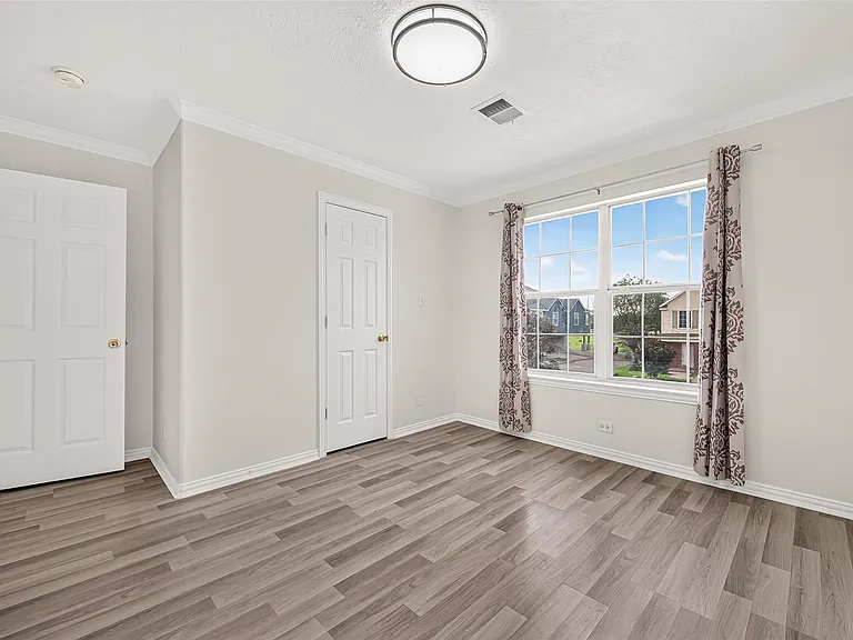 12502 Venus Park Ln — Photo 23