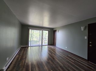 15250 El Cameno Ter #2, Orland Park, IL