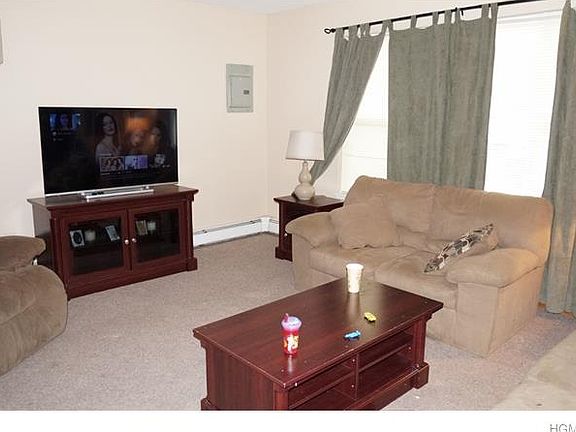 2nd image of 12 Blanchard St