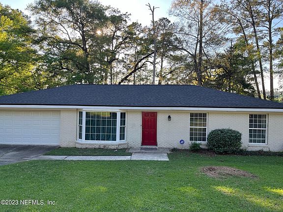 2nd image of 2406 GOTHIC Drive