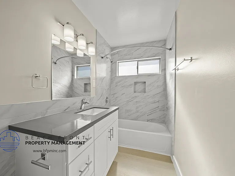 12236 Manor Dr. — Photo 20