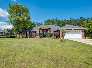 5433 Stafford Cir, Pace, FL 32571