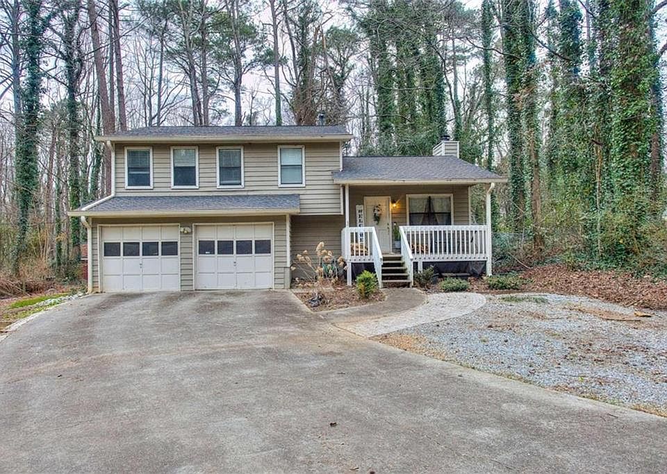 1st image of 3347 SW Oak Dr