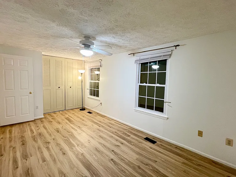 8322 Silver Trumpet Dr — Photo 15