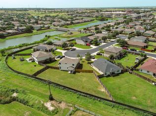 410 S Hunting Lodge Ln, Bastrop, TX 78602