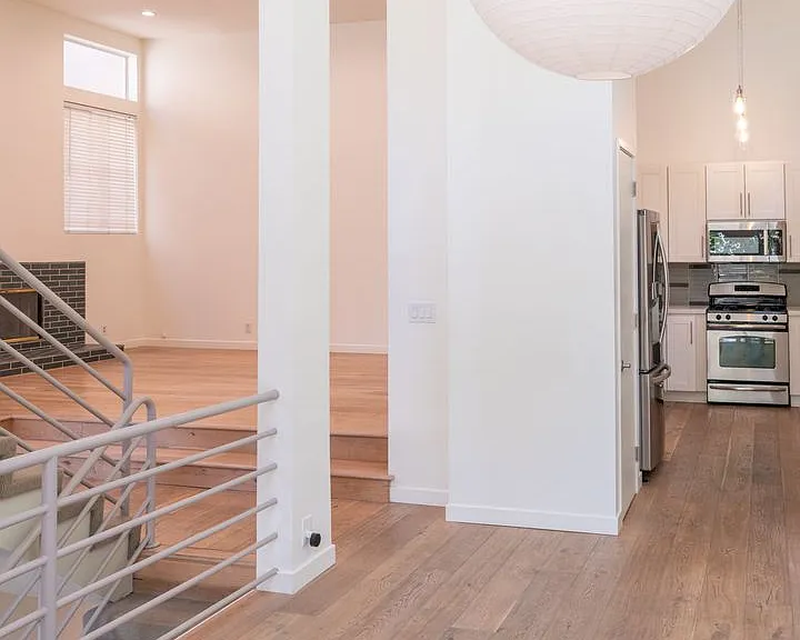 633 Museum Dr — Photo 10