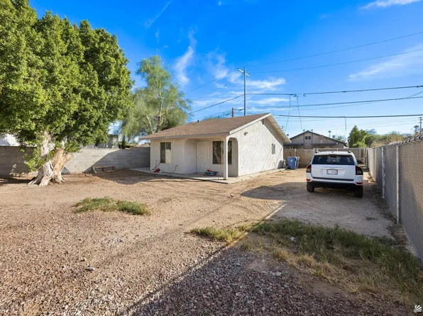 257 E George St, Somerton, AZ 85350