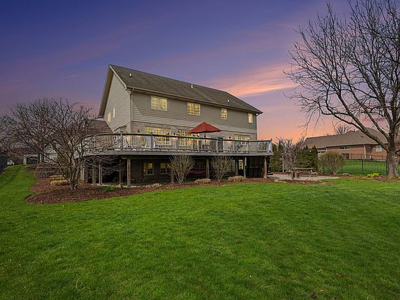 3rd image of 608 Rookery Ln