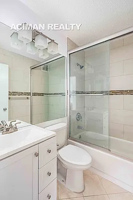 Rented by Aciman Realty LLC | media 7