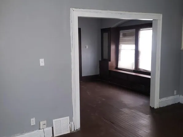464 E 149th St, Cleveland, OH 44110