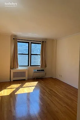 Rented by Sotheby's International Realty | media 14