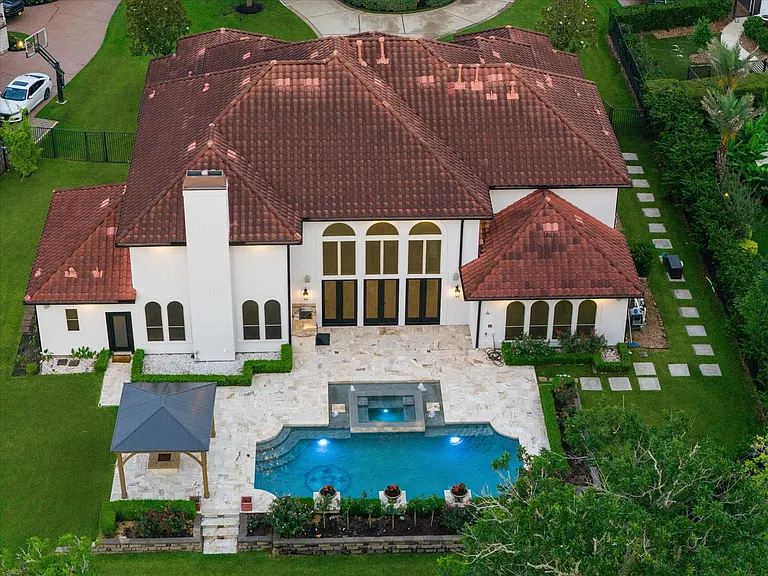 19 Sanctuary Trl — Photo 47