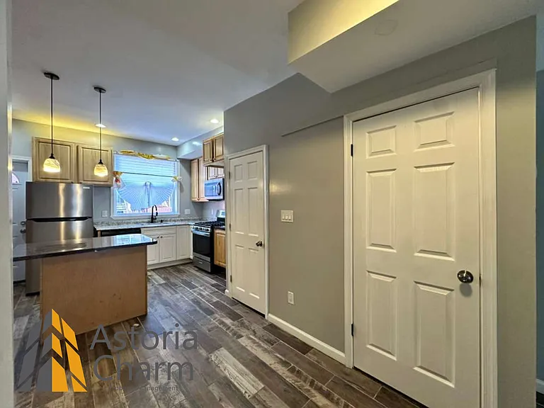 2609 Hampden Ave — Photo 5