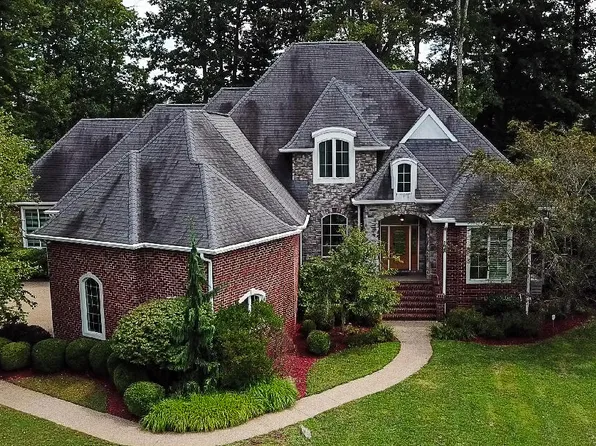 102 Hawksbury Trce, Beckley, WV 25801