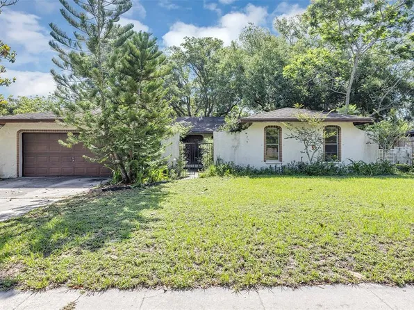 380 Violet Dell Dr, Casselberry, FL 32707