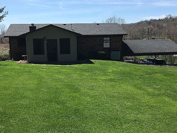 5th image of 20013 Dover Cir