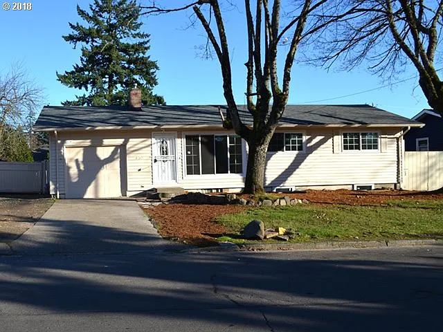 432 SE 167th Ave photo 1