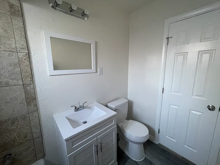 721 Wilson Ave — Photo 19