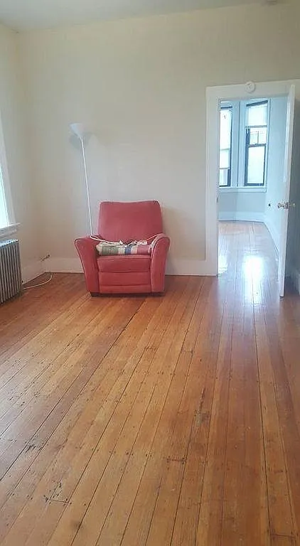 2 bed, $3,100 — Photo 4
