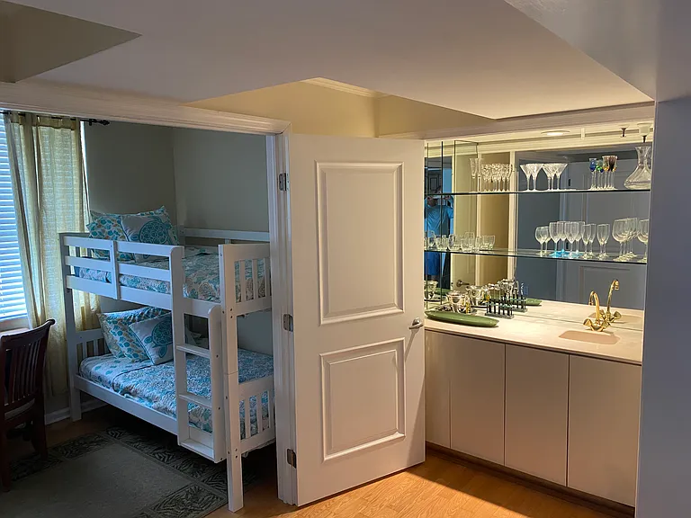 1542 Jupiter Cove Dr — Photo 3